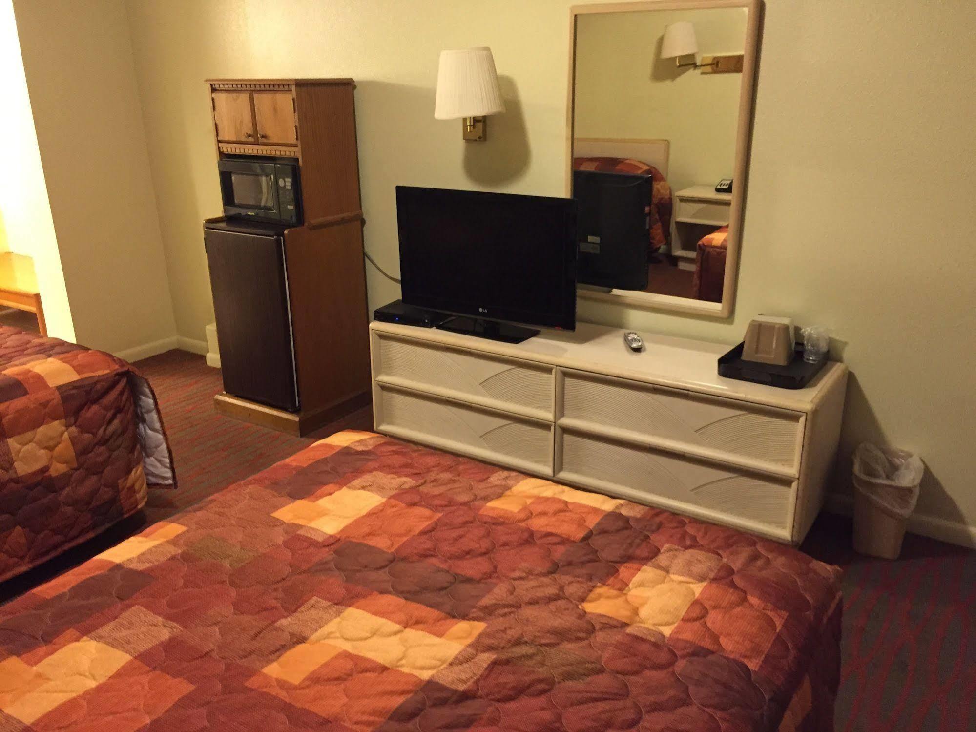 Sebring Inn Εξωτερικό φωτογραφία