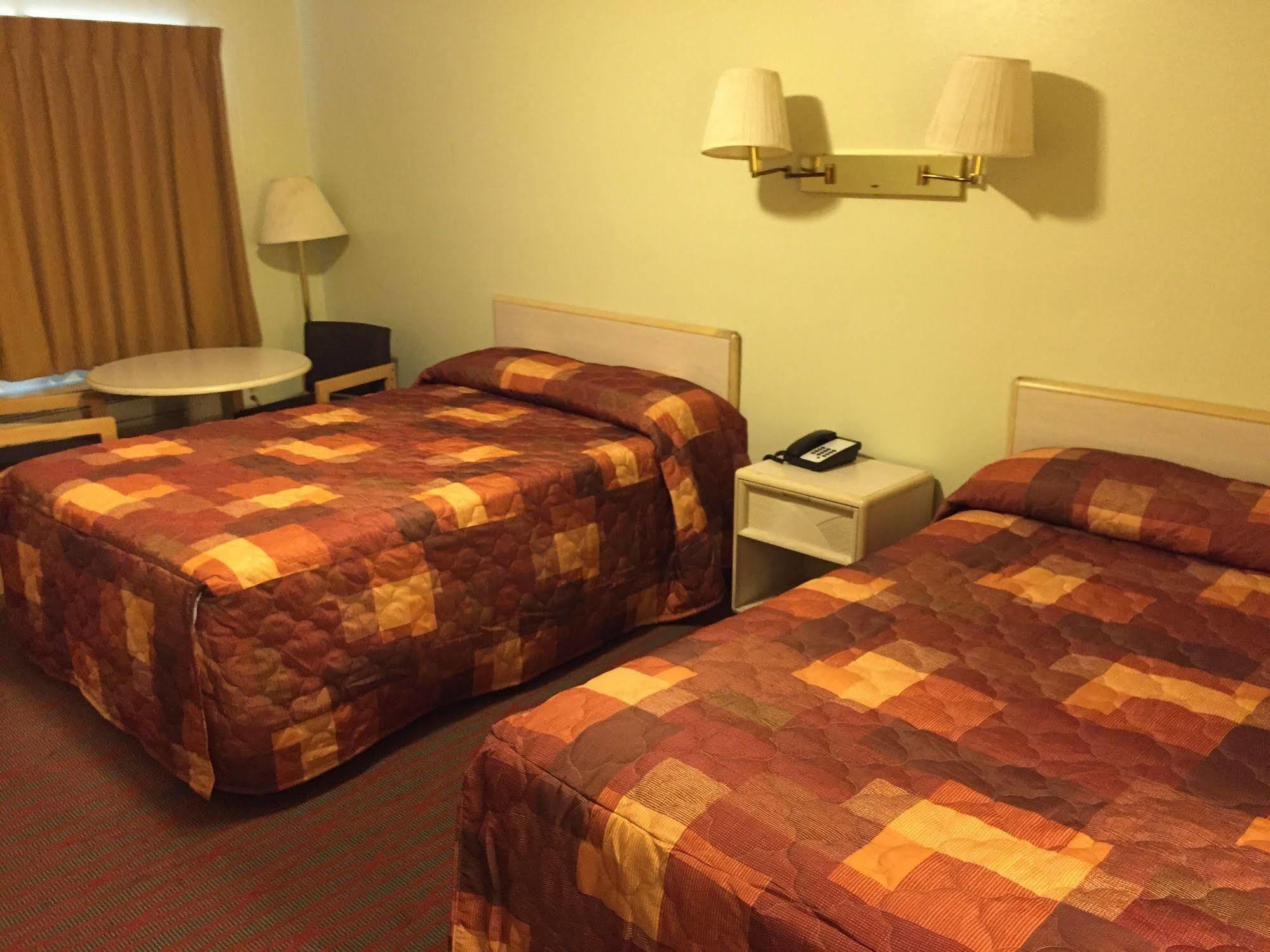Sebring Inn Εξωτερικό φωτογραφία